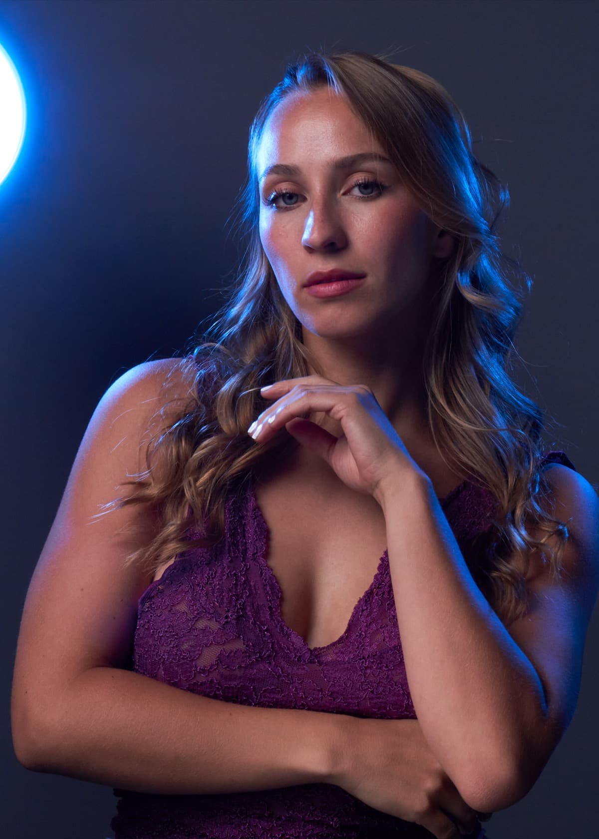 Actress headshot - commercial look