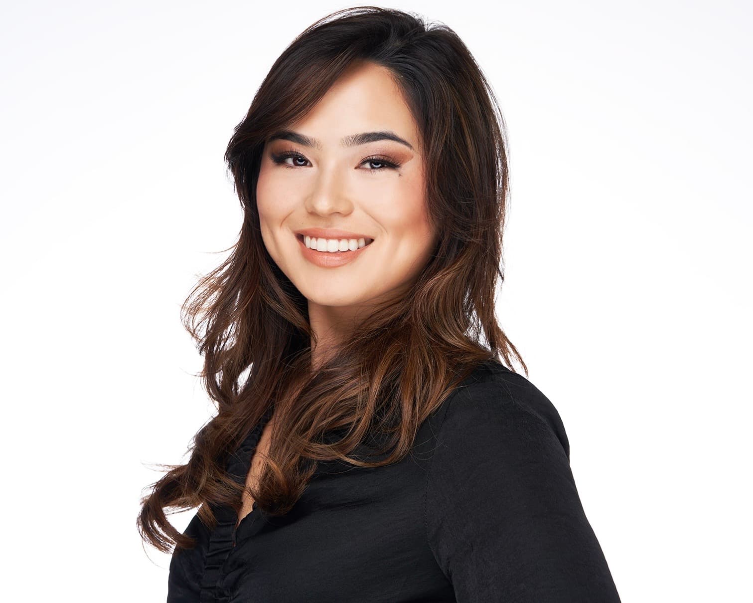 Fallon realtor headshot - John Hart Ventura Oxnard