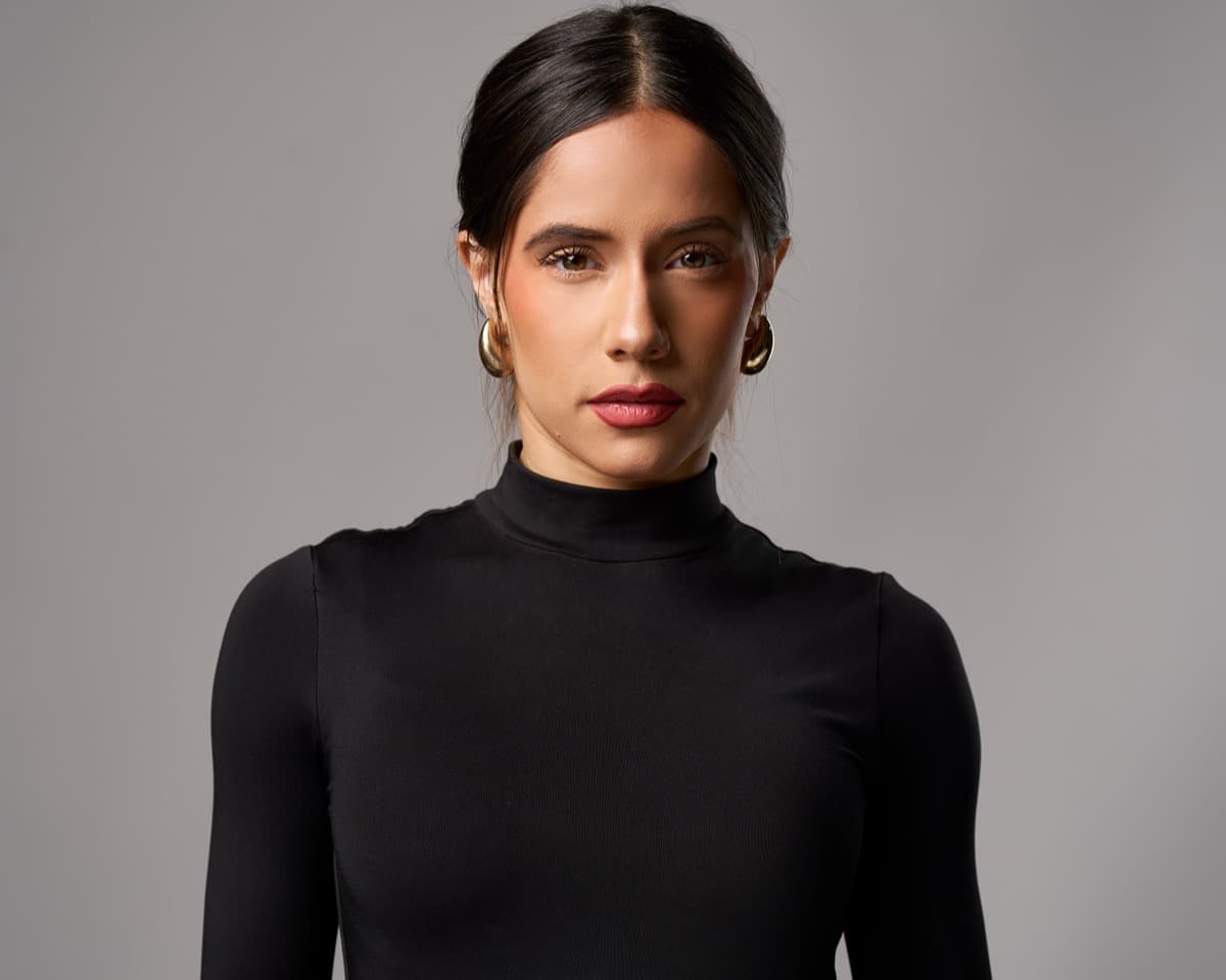 Actress and model headshot - Mikayla