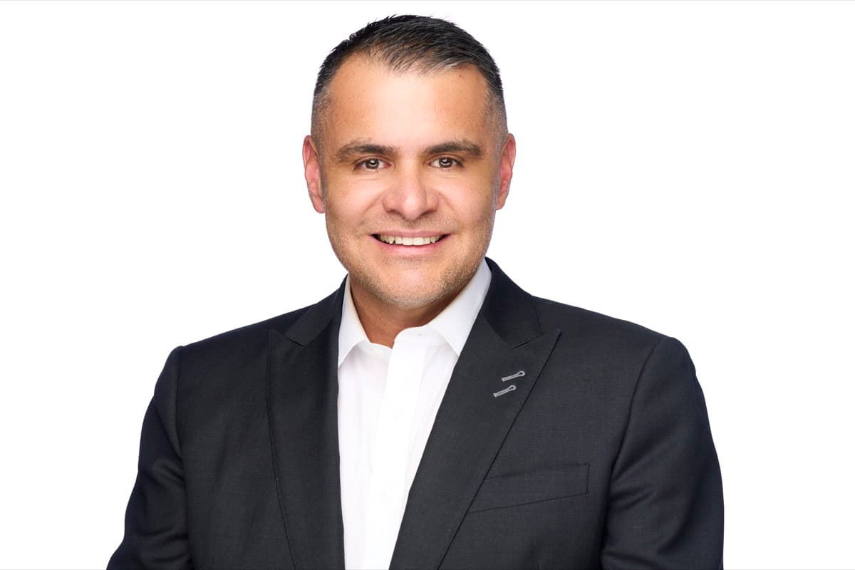 Real estate headshot - Oxnard realtor