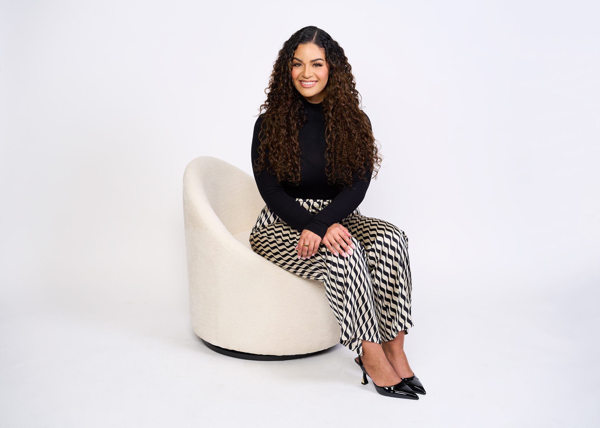 Danet Anderson Salazar personal branding portrait